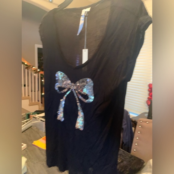Lauren Conrad Small Black Top with Sequin Silver Metallic Bow, NWT, P2P 17 - Picture 3 of 4